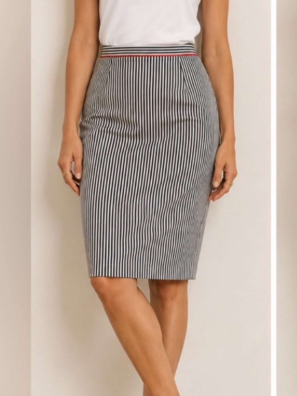 J.Crew No. 2 Pencil Skirt – Navy & White Striped Seersucker, Size 00